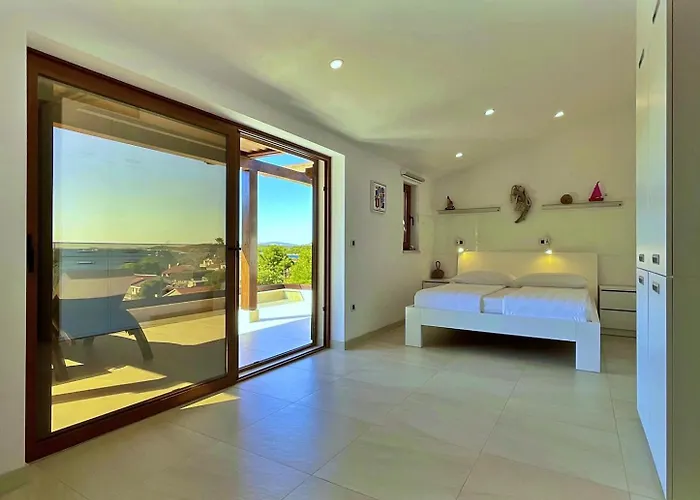 Sailor House Near Trogir, Private Pool (adults Only)