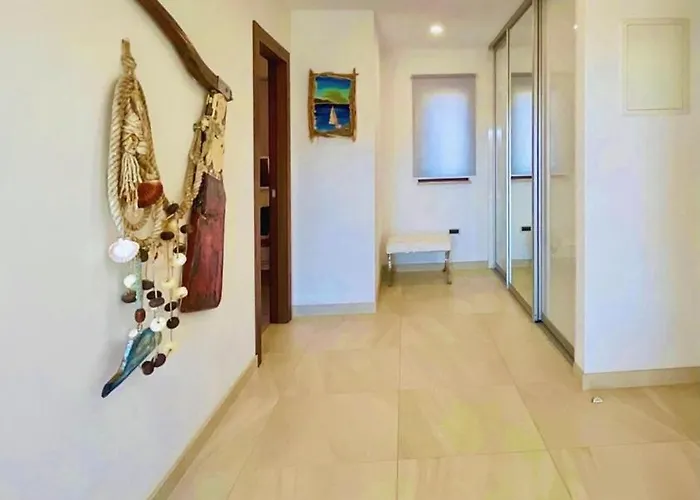 Sailor House Near Trogir, Private Pool (adults Only) Villa *