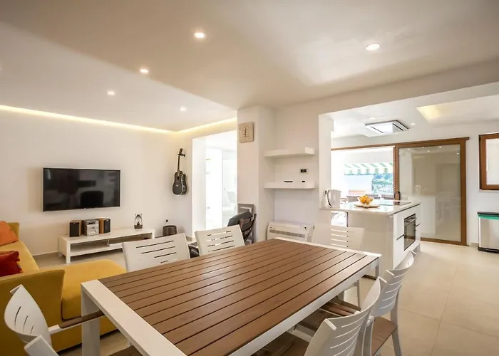 Villa Sailor House Near Trogir, Private Pool (adults Only)